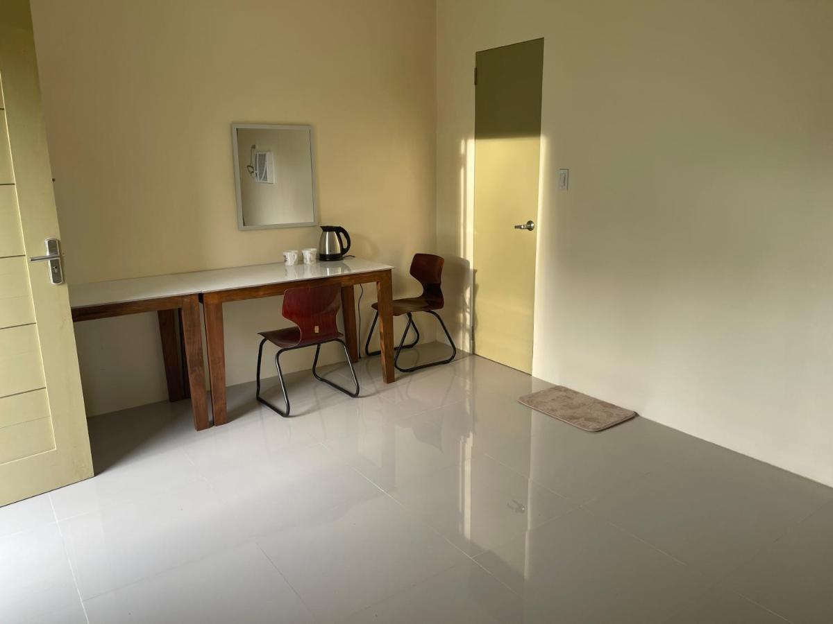 Summer Room B Dumaguete City Екстер'єр фото